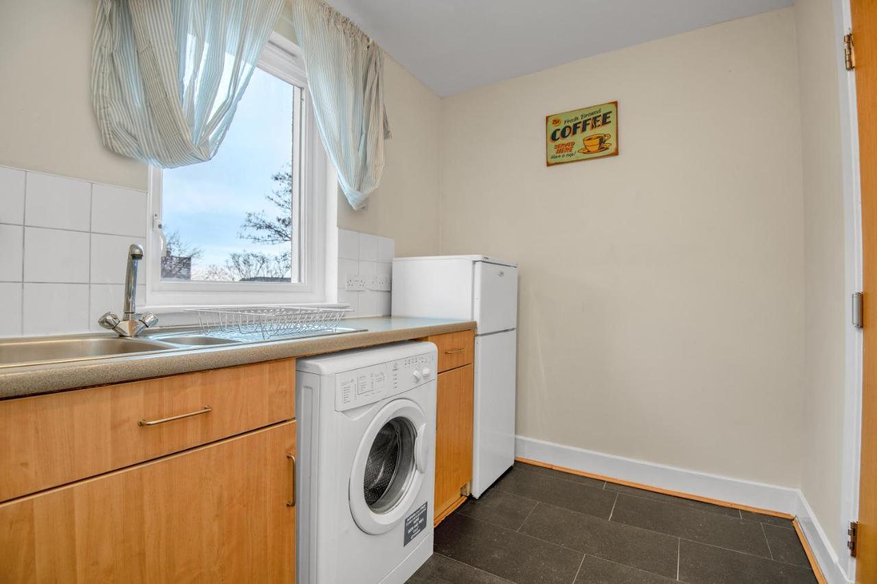 Edinburgh City Center Coady Apartment Sleeps 5 Free Car Park Space المظهر الخارجي الصورة