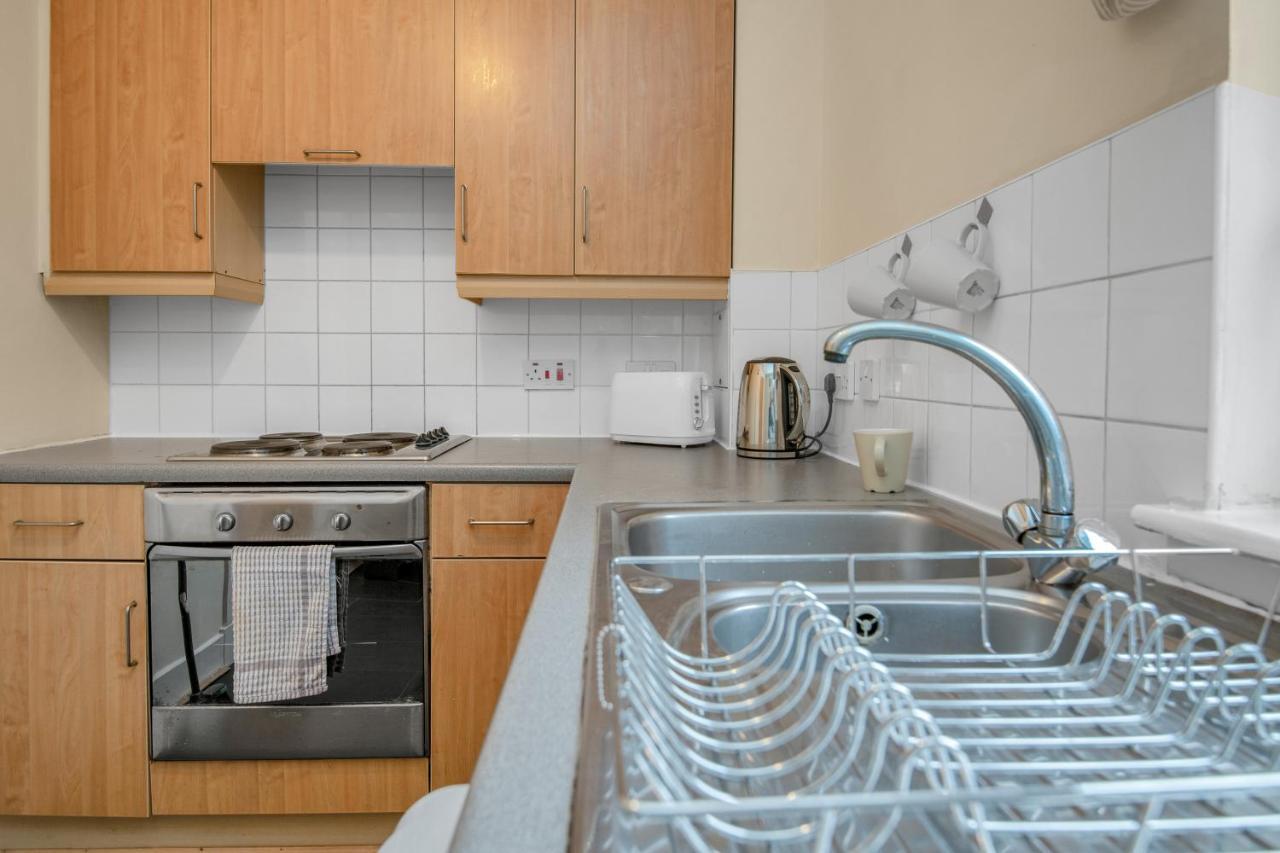Edinburgh City Center Coady Apartment Sleeps 5 Free Car Park Space المظهر الخارجي الصورة
