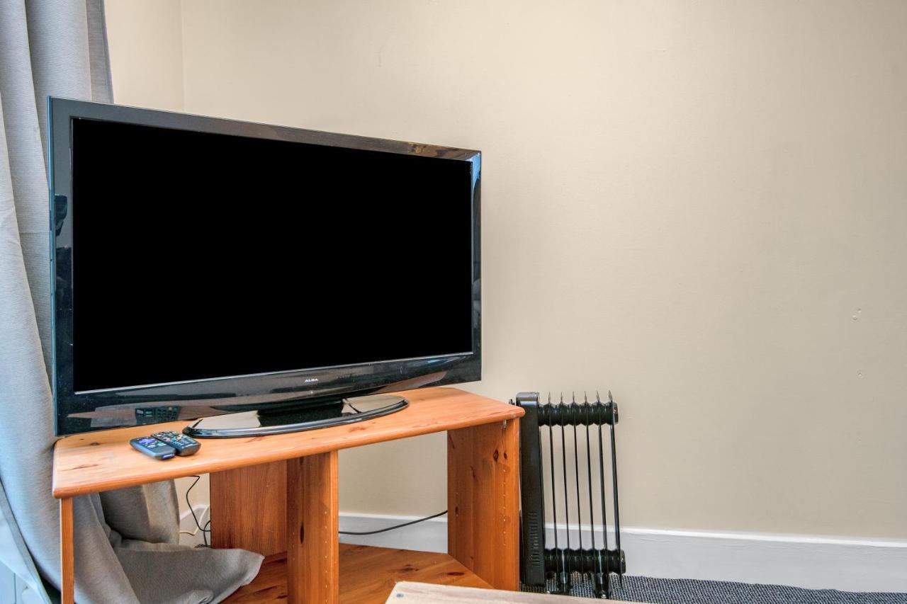Edinburgh City Center Coady Apartment Sleeps 5 Free Car Park Space المظهر الخارجي الصورة