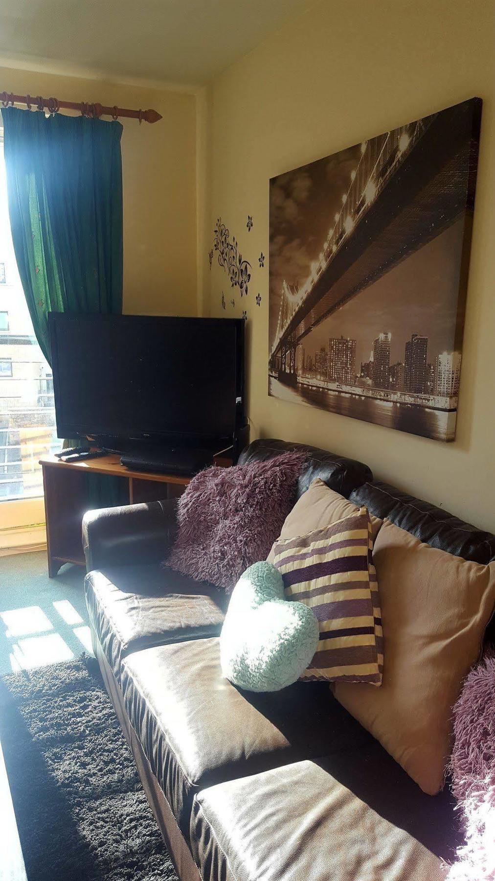 Edinburgh City Center Coady Apartment Sleeps 5 Free Car Park Space المظهر الخارجي الصورة