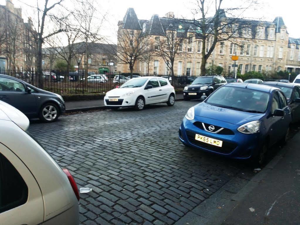 Edinburgh City Center Coady Apartment Sleeps 5 Free Car Park Space المظهر الخارجي الصورة